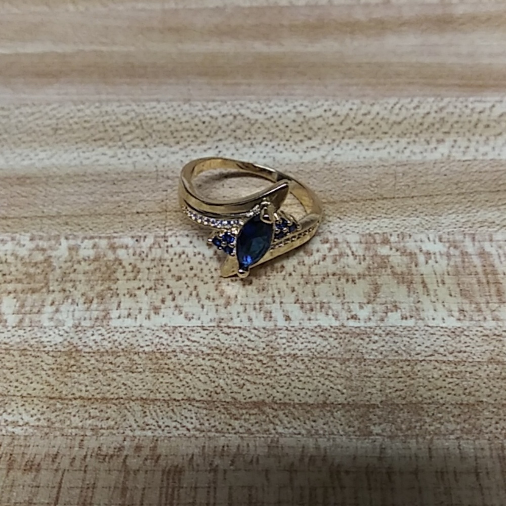 18k Gold Plated Romantic Ring.